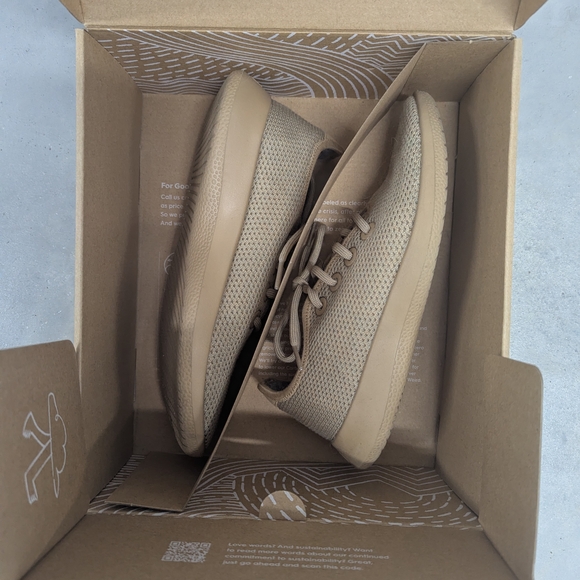allbirds Other - Allbirds Men's Tan Sneakers